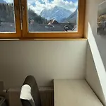 Gloria -