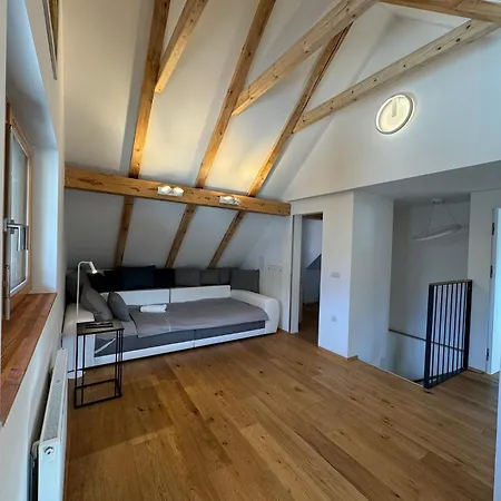 Gloria - Apartman *
