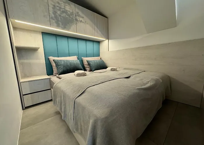 Apartment Gloria - *